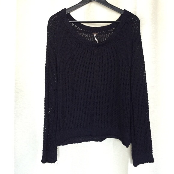 FREE PEOPLE SWEATER ✨SOLD - Picture 2 of 3